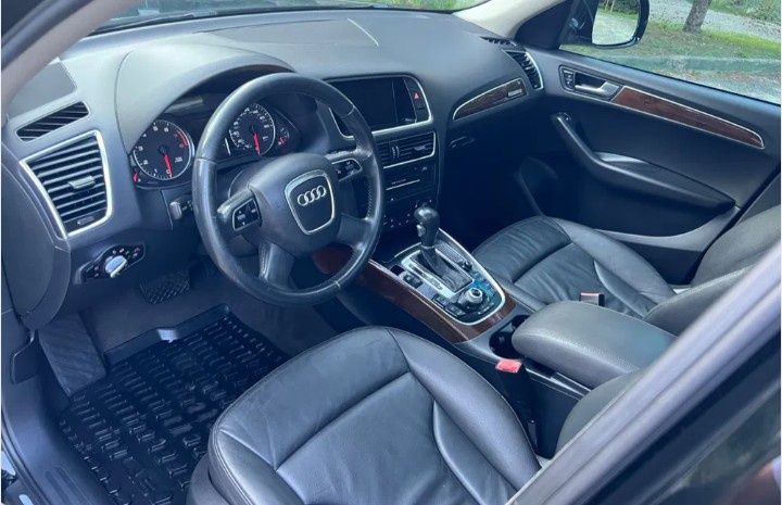 Audi Q5 2011 2.0