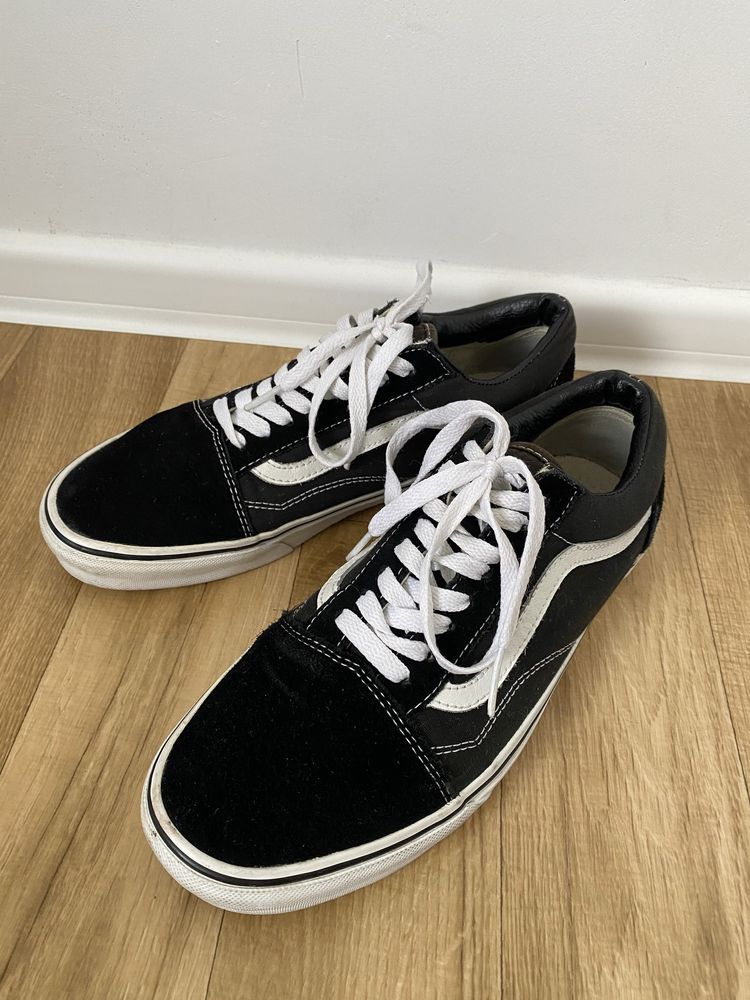 Trampki Vans czarno białe buty 42