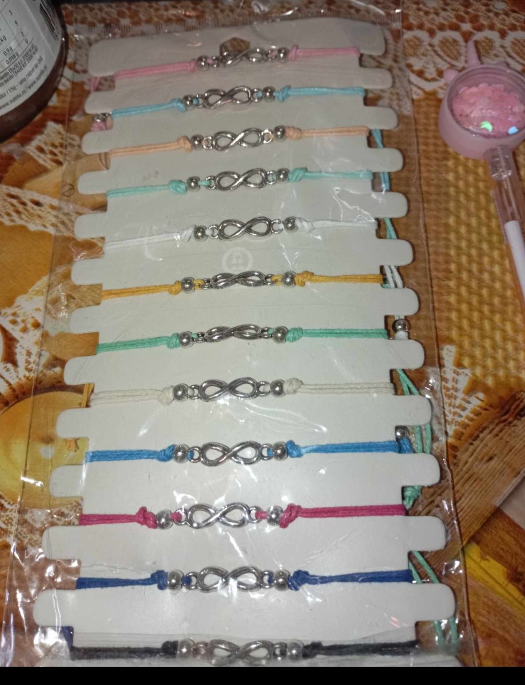 Pulseiras com infinito