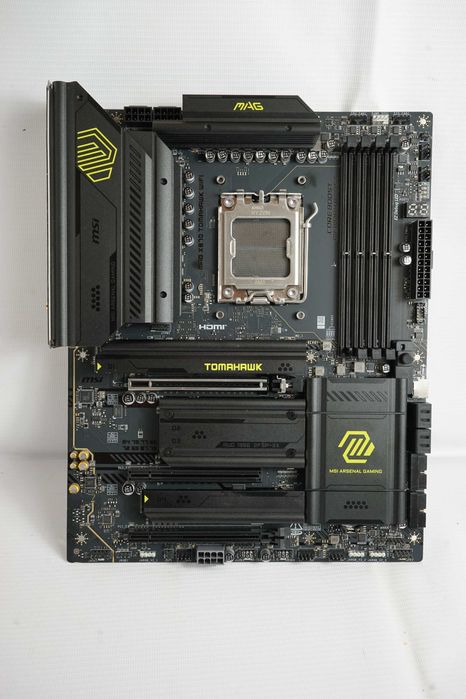 Материнська плата MSI MAG X870 TOMAHAWK WIFI