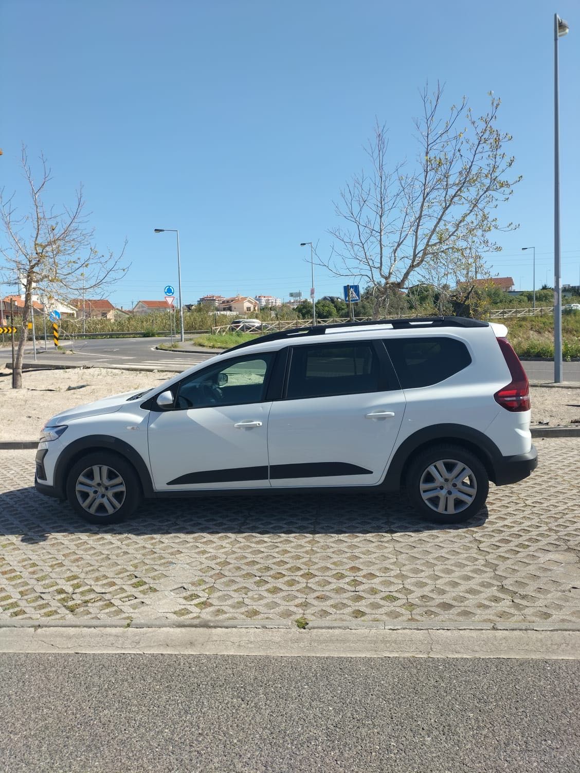 Dacia Jogger - 7 Lug - GPL - 2023 - Nacional - 158 mil KMs - c/ IVA