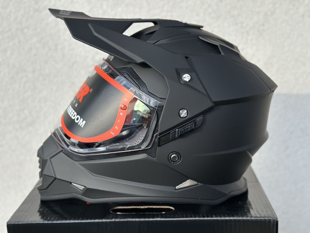 Kask motocyklowy Lazer Enduro Z-LINE bledna ,quad,cross,rozmiar; S, M