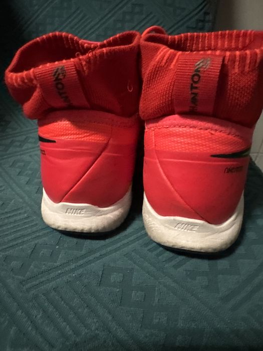 Nike Phantom Academy Futsal