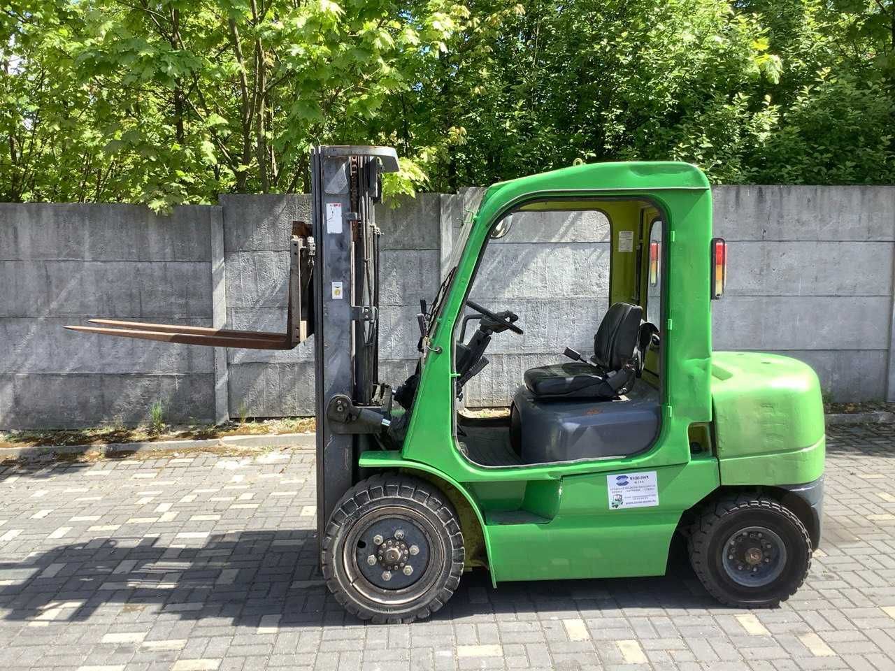 Gazowy wózek widłowy Linde H30T-05, triplex, 2012r, po serwisie.
