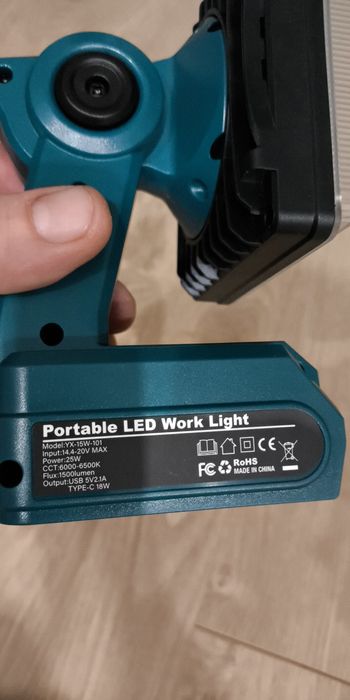 Фонарь Makita Dewalt