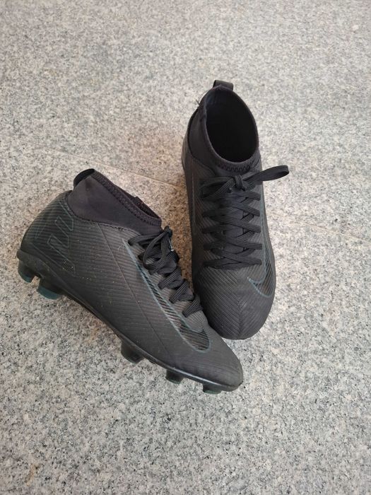 Chuteiras Nike criança tamanho 34