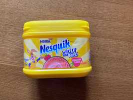 Nesquik Napój truskawkowy 300g UK