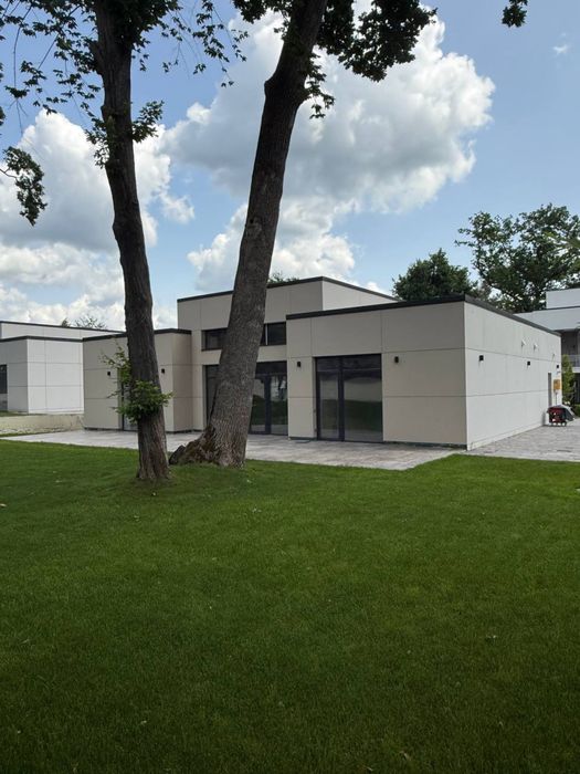 Одноповерховий будинок з РЕМОНТОМ у Лісниках! Поруч ЛІС! Газ опалення!