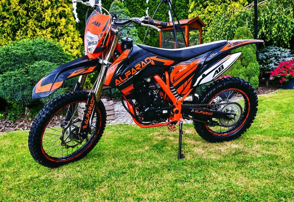 Cross Alfarad a8 250