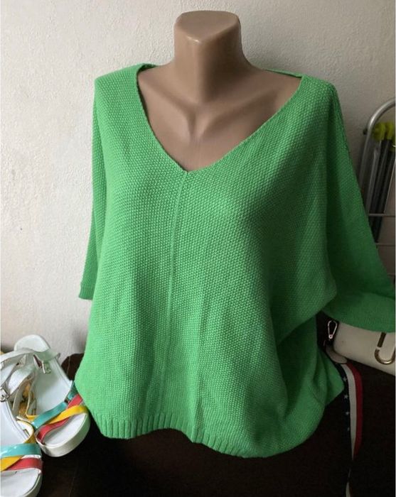 Гарний светр в'язка рукав 3/4