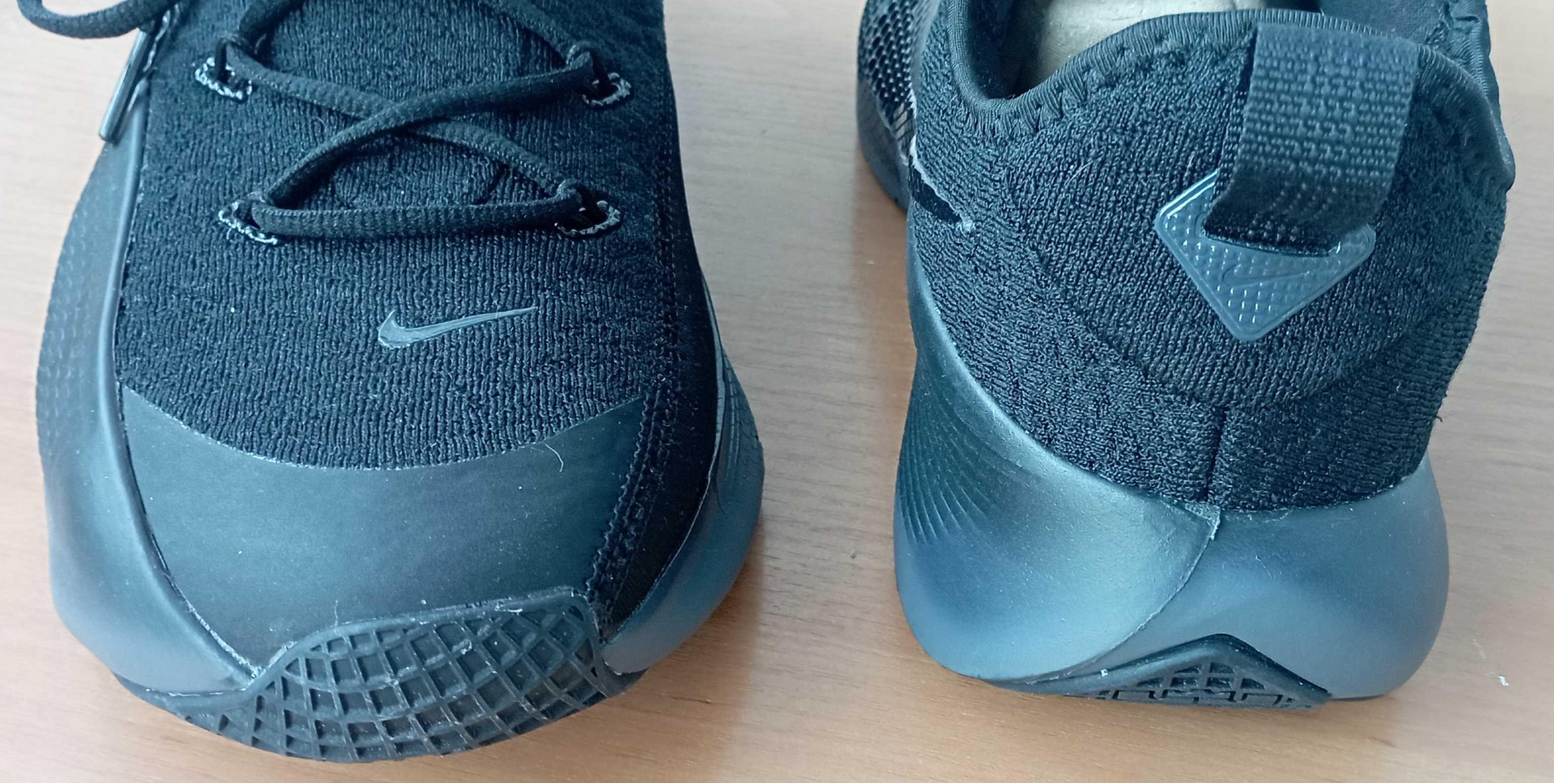 Nike  кросовки, черные