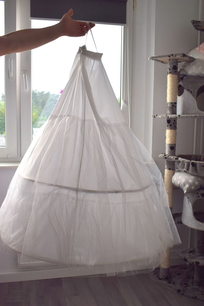 Suknia ślubna Vanessa model 1708