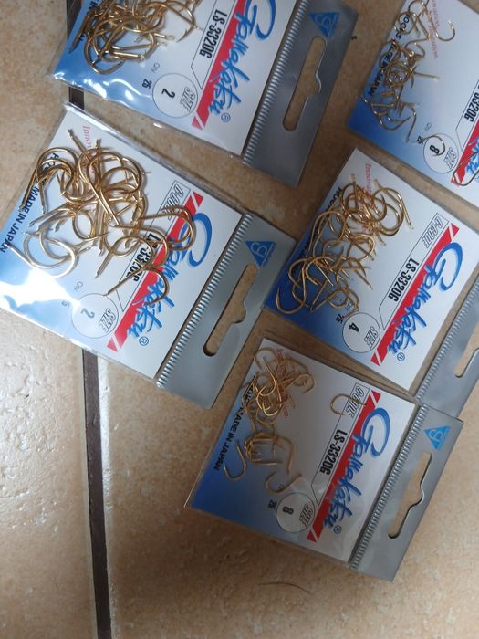 6 paczek nowych haczyków gamakatsu.