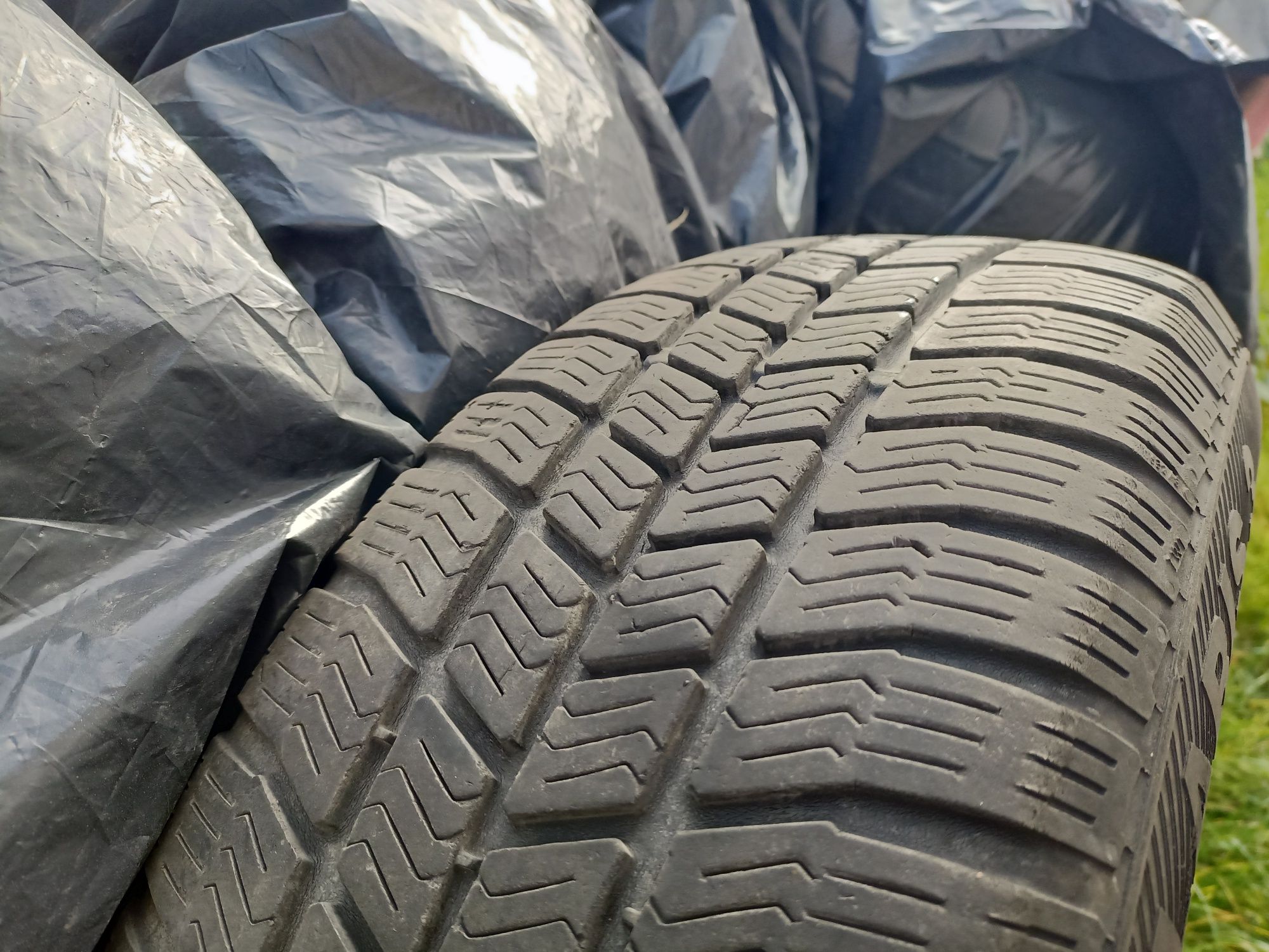 Opony zimowe + stał felgi. Barum Polaris 3. 185/65 r15.