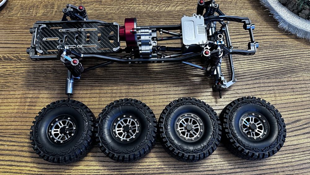 Podwozie SCX10 crawler 313mm CNC , bedlock .