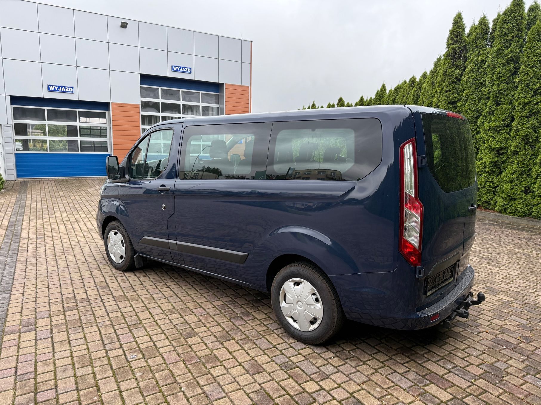 Ford Transit Custom 9 osób Kamera Cofania GrzaneFoteleNavi Parktroniki9osób