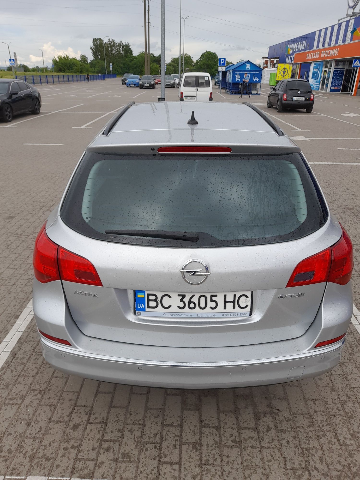 Продам Opel Astra j 2013 р.в