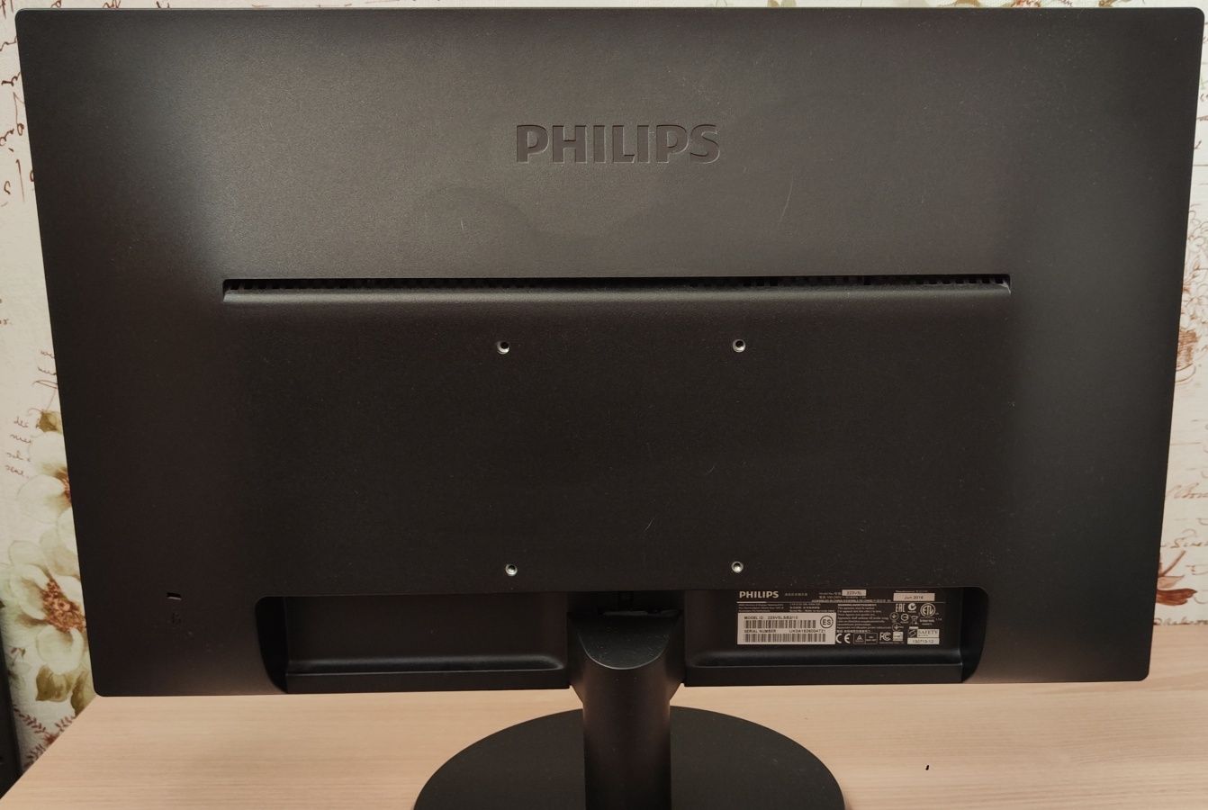 Монітор Philips 223V5L 21.5' 1920х1080