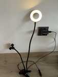 Lampka  biurkowa  led z uchwytem na tel.