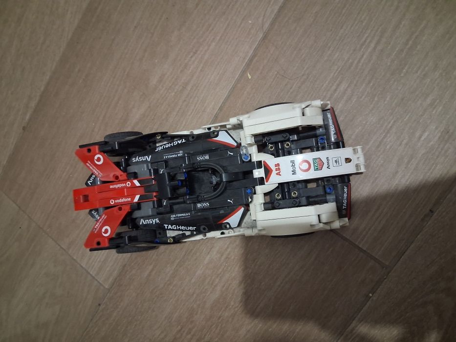 LEGO Technic Formula E Porsche 99X Electric