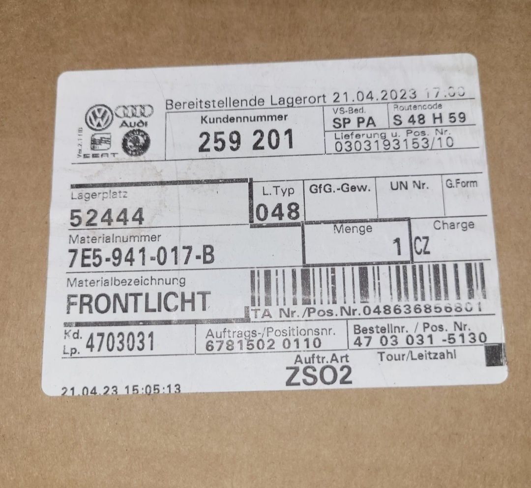 Lampa  przednia VW