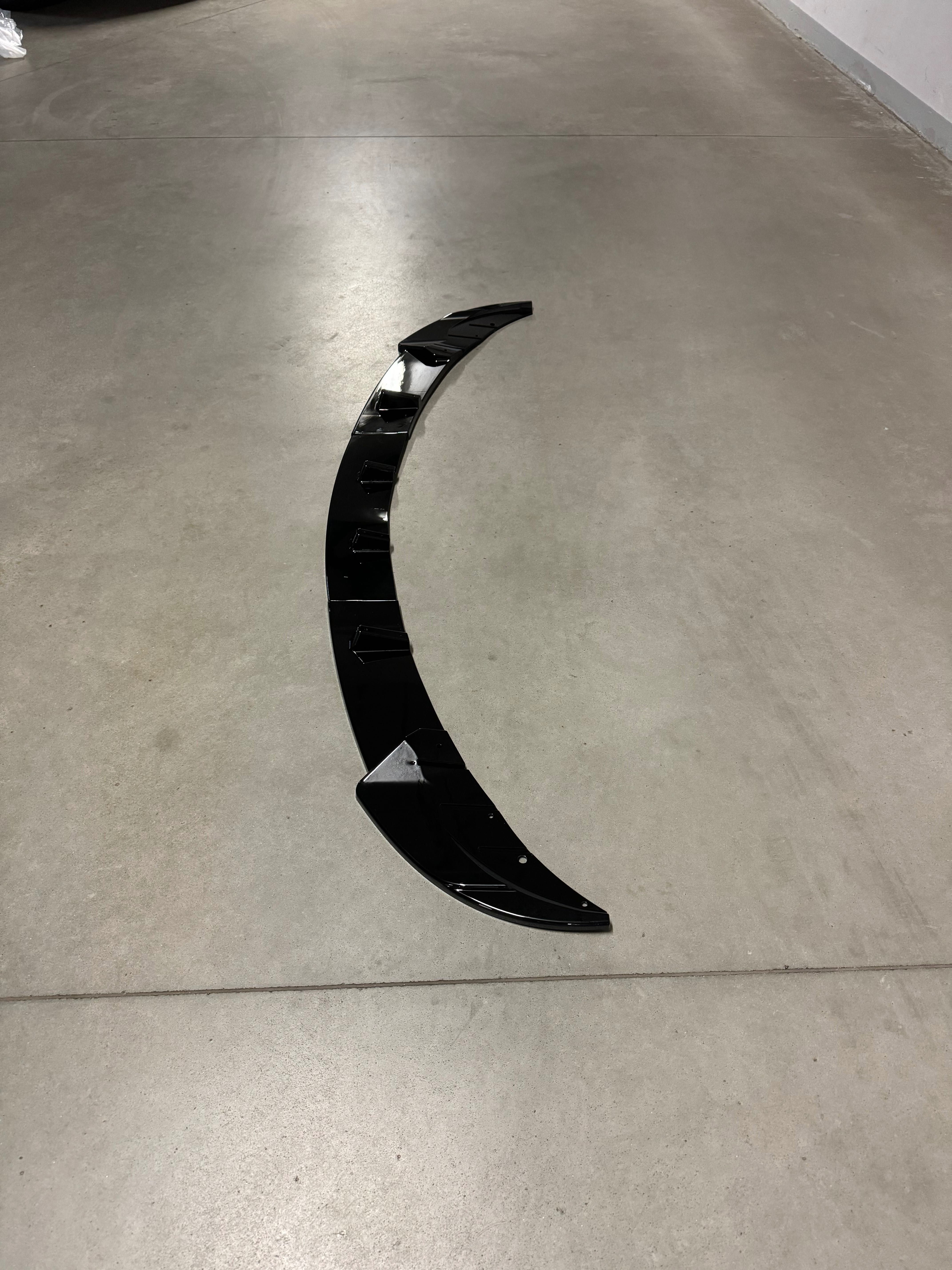 Dokładka zderzaka spliter. BMW 5 F10, F11 przedlift bez M-pakietu