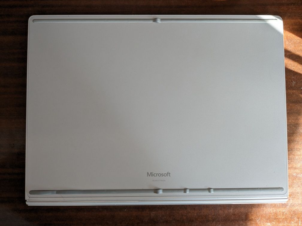 Surface Book 2 13.5" трансформер 2 в 1 GTX 1050 + БЖ, сумка, стилус