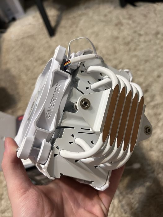 Повітряне охолодження для процесора Enermax T50 AXE ARGB WHITE LGA1700