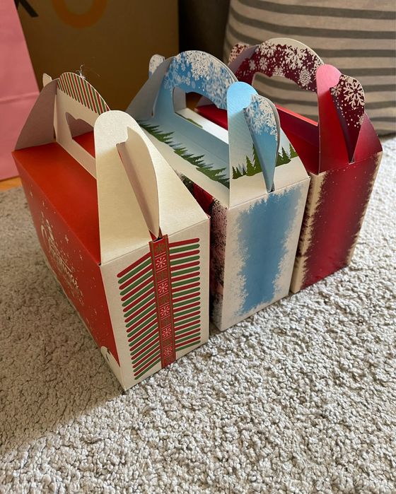 пакет коробка подарунковий новорічний різдвяний