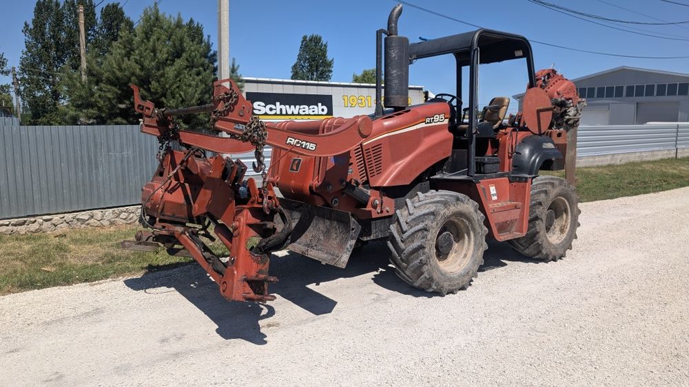 Віброніж кабелеукладчик з ножем