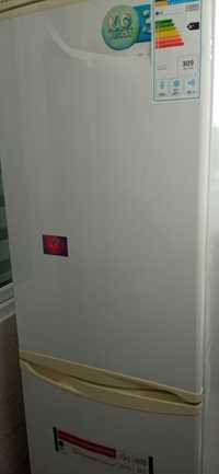 Продам Холодильник LG-389SQF . Самовивіз.