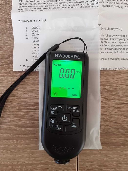 Miernik grubości lakieru TESTER czujnik LCD 2000um aluminium stali