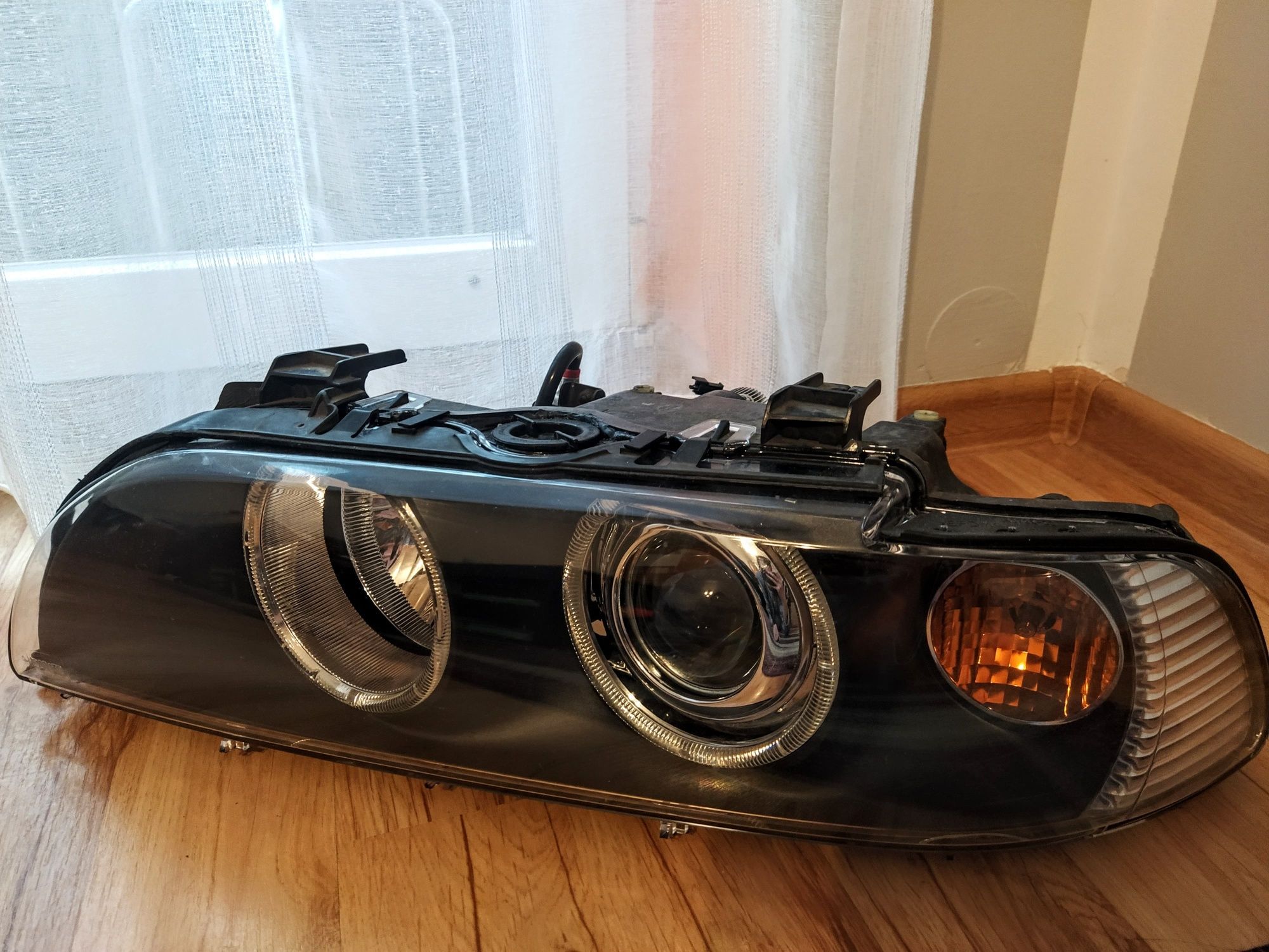 Reflektory  bi Xenon bi LED evox-r 2.0 BMW e39 polift