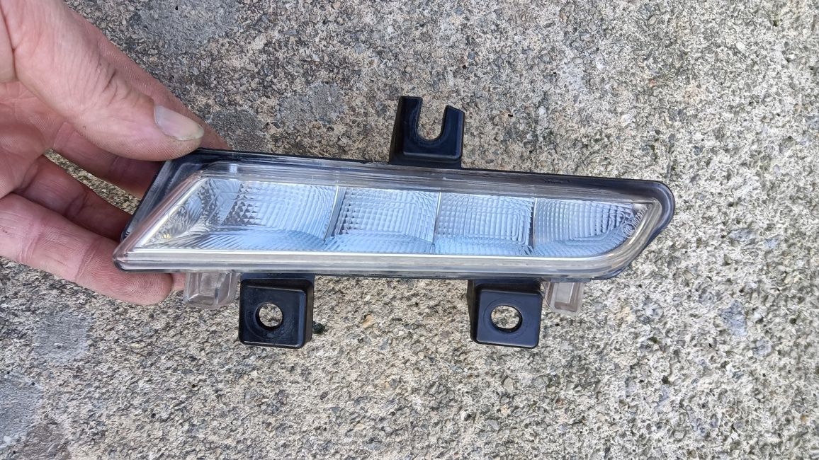 Ótica farol Renault Clio 4 / Captur 2015