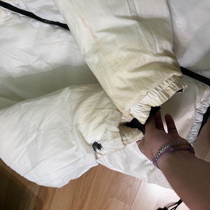 Пуховик Helly Hansen