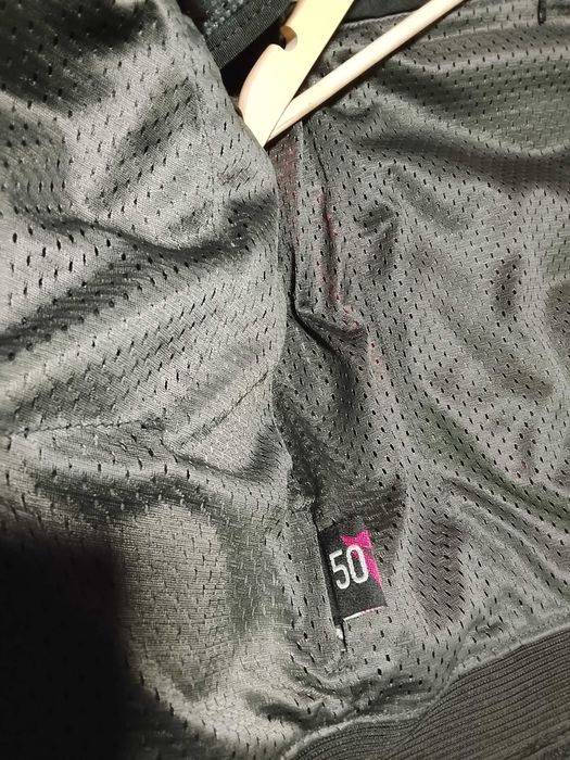 Casaco em pele genuína