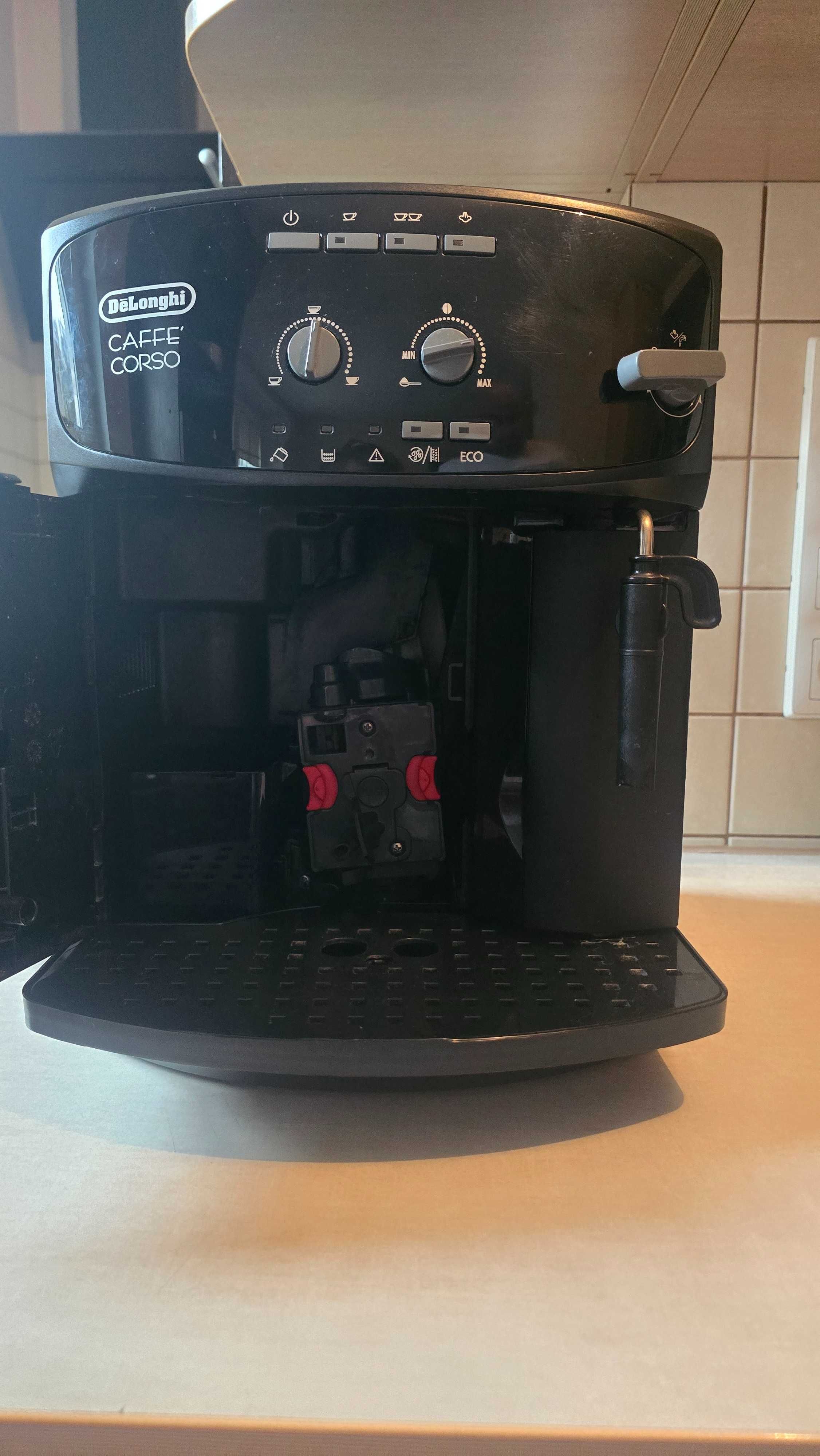 Sprzedam ekspres do kawy Delonghi Coffee Corso