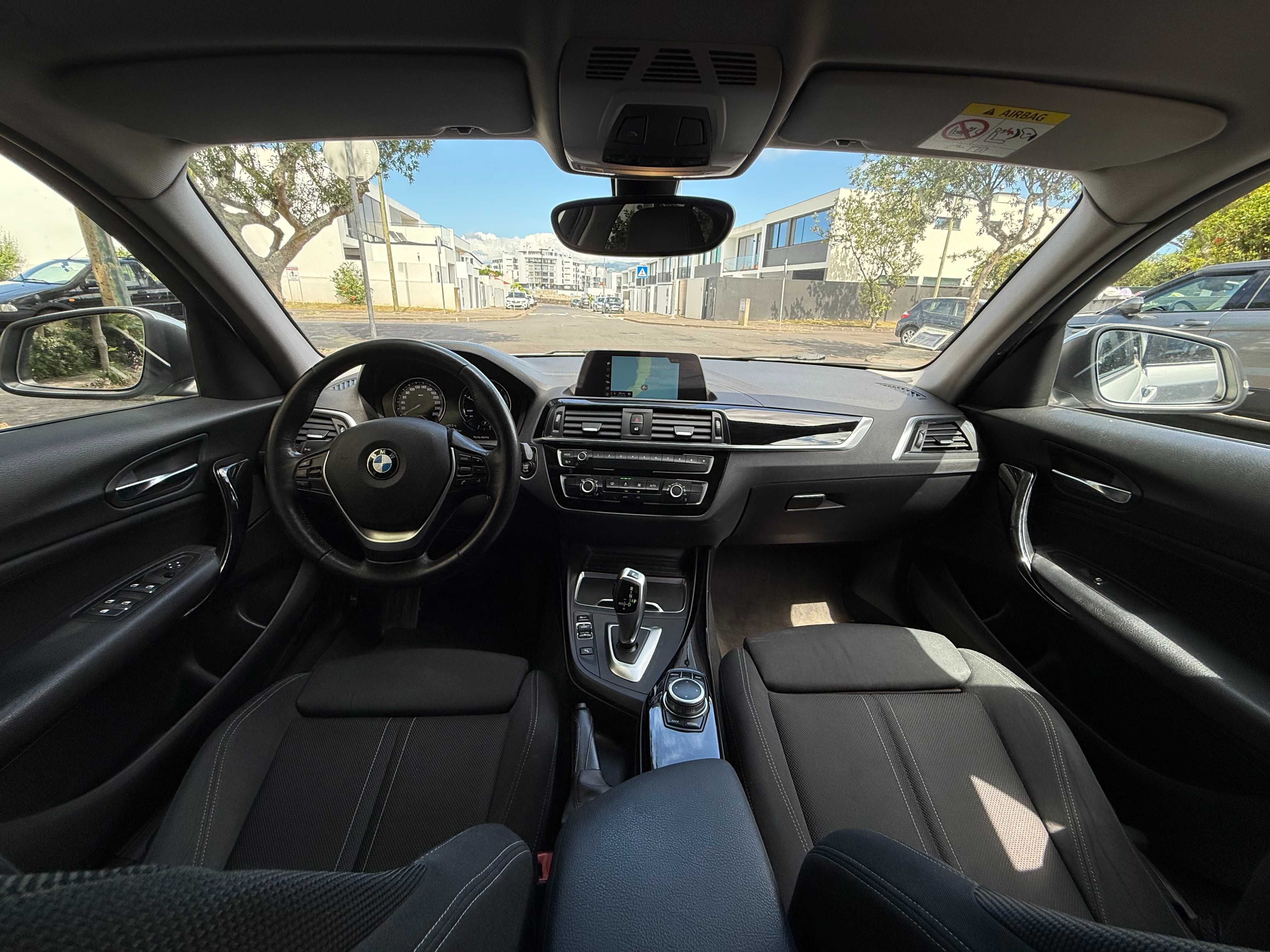 BMW 116d Line Sport Caixa Automática