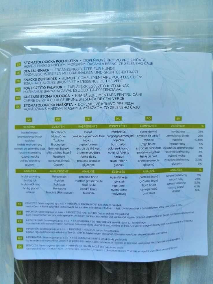 Przysmak dla psa / przekąska dentystyczna / smaczek dla psiaka.