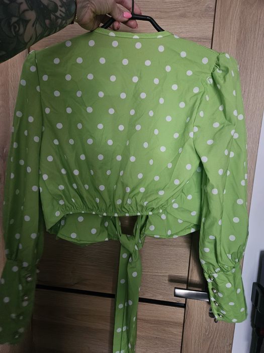 Nowy z metką crop top new collection made in Italy.  Rozmiar S/M.