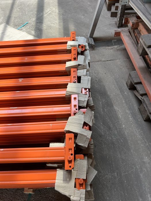 Regały magazynowe Mecalux nowe trawersy Okazja Transport