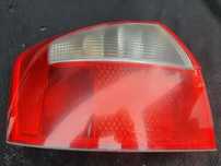 AUDI A4 B6 LAMPA TYŁ LEWY SEDAN SEDAN EUROPA