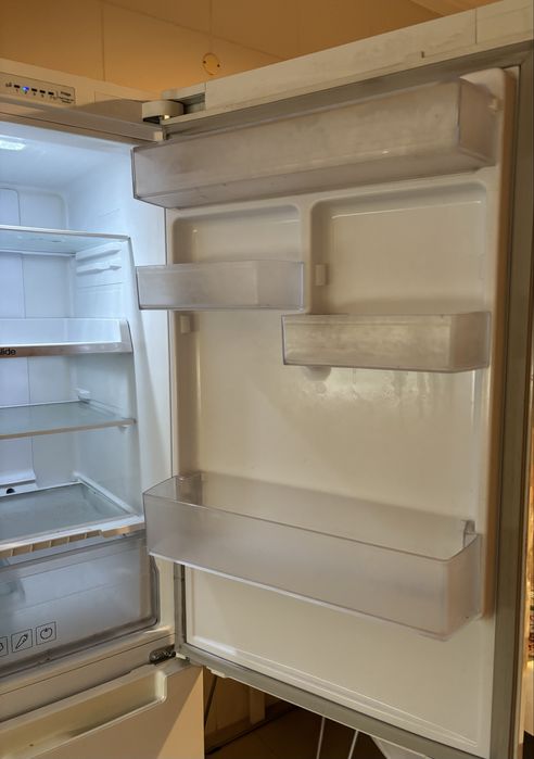 Frigorífico Marca SAMSUNG