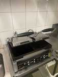 Buffalo Grill kontaktowy podwójny żeliwny 2900W (L555)