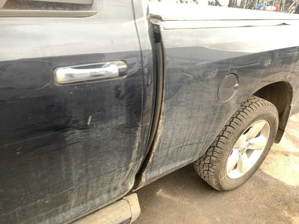 Dodge Ram 1500  09-24 Classic paka skrzynia błotnik tył PAR długa 1.9m