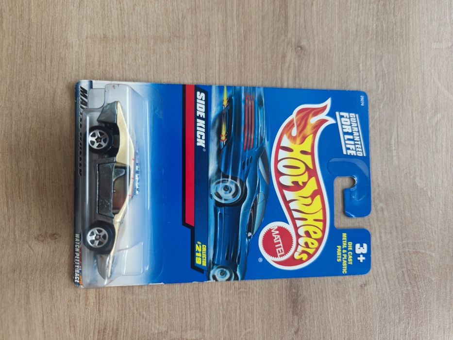 Hot wheels side kick