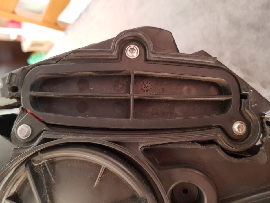 Reflektor BMW X5 F15 Full Led, lewa strona, wersja USA  - uszkodzony,