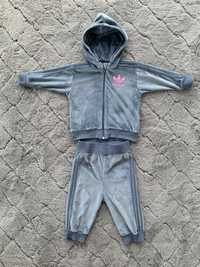 Adidas dres szary welurowy z kapturem roz  86