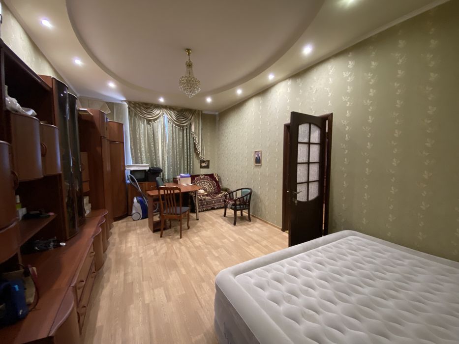 СЕРТИФИКАТ! Торг! ЦЕНТР, Элитная сталинка 3Х комн ГИРШМАНА + ГАРАЖ