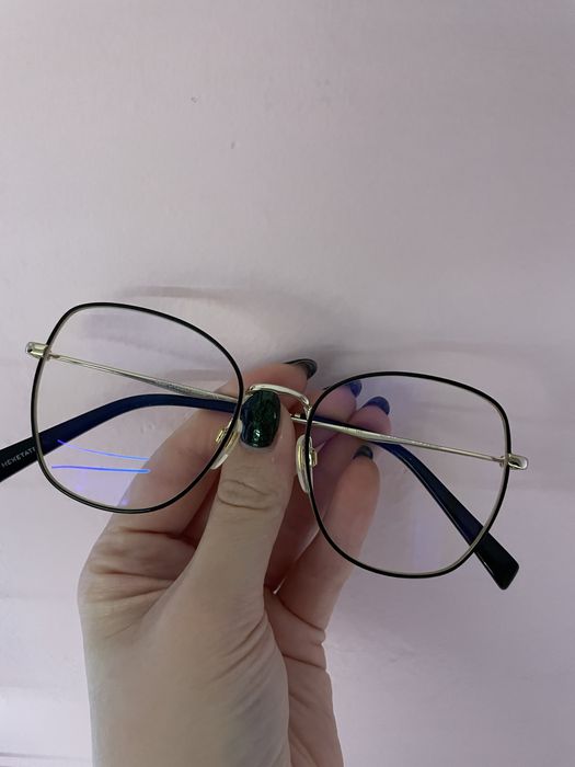 Okulary z soczewkami Levis